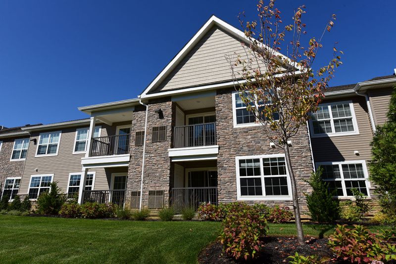 Club at Woodhaven Affordable Old Bridge NJ Apartments For Rent