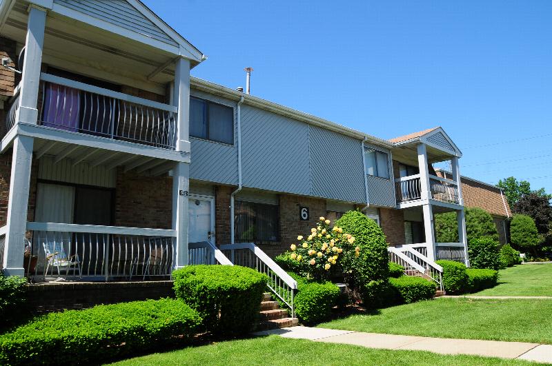 Edison Glen Exterior