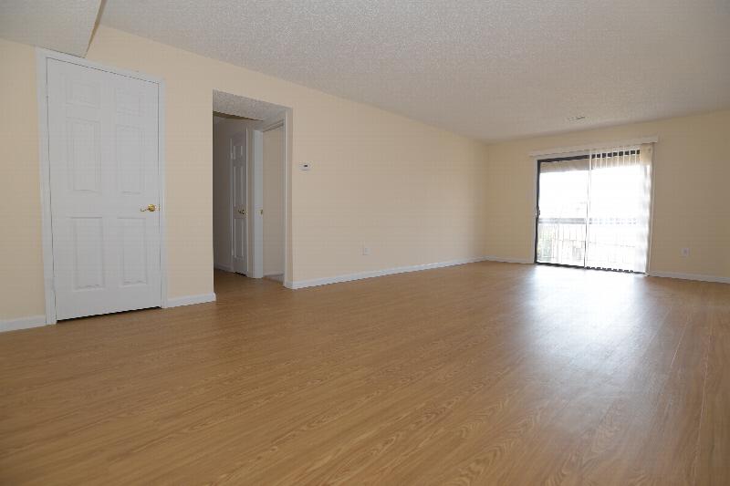 Edison Glen Living Room