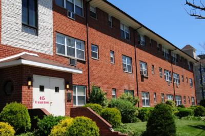 Grandway Apartments Exterior